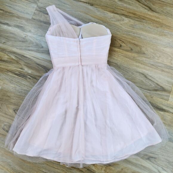 🍑David's Bridal Pink Petal Tulle One Shoulder Dress Size 2 - Picture 4 of 14